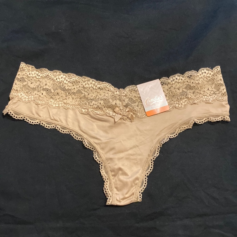 Candie’s thong, size small